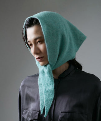 【J'aDoRe・店舗限定】【THROW（スロー）】Wale_triangle knit scarf