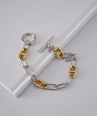 ital.from JUNRed / leon link bracelet